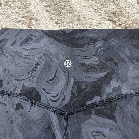 Lululemon Align High Rise Short 6" - Picture 3 of 6